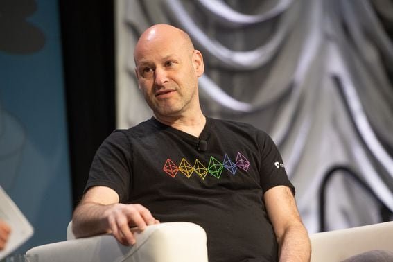 Joseph Lubin, người đồng sáng lập Ethereum và CEO của ConsenSys, phát biểu tại SXSW 2019.
