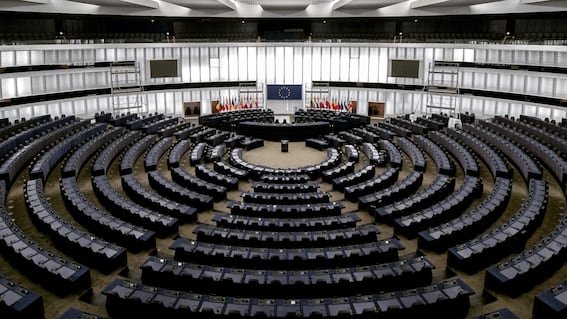 Nghị viện Châu Âu (Frederic Köberl/ Bapt)