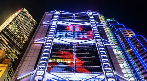 Tòa nhà HSBC ở Hồng Kông. (Christian Mueller/Shutterstock)