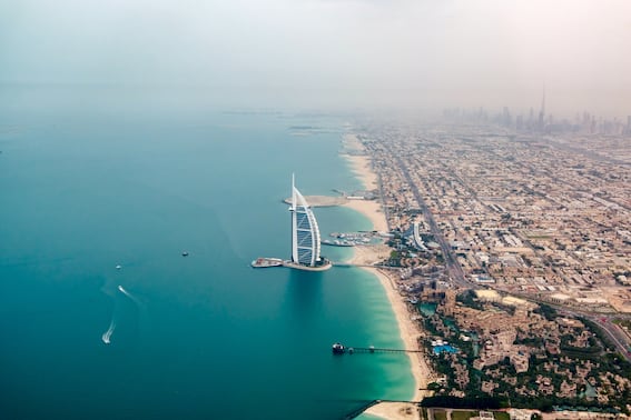 Dubai (Christoph Schulz/Unsplash)