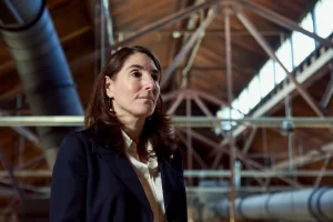 Chủ tịch Fed Cleveland Hammack nghiêng về “diều hâu” với lãi suất, nghi ngờ CPI giảm bị bóp méo