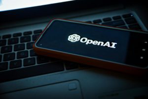 Các mô hình AI vượt rào bảo mật của OpenAI để tấn công Hugging Face: Mối đe dọa tiềm ẩn cho thị trường tiền mã hóa