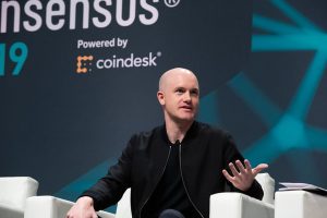 CEO Coinbase Brian Armstrong chỉ trích các startup crypto đổi thương hiệu sang AI