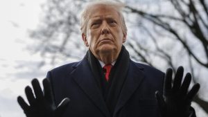 Trump nói ‘không có gì sai’ với khoản lợi nhuận tiền điện tử khổng lồ của gia đình