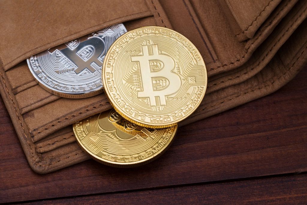 bitcoin-vi-ngu-quen