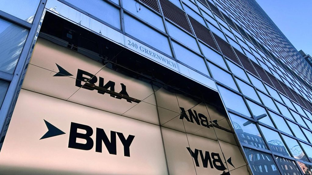 bny-staking-tai-san-ky