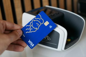 Chi tiêu qua thẻ crypto vượt 1 tỷ USD khi stablecoin vào thanh toán hàng ngày