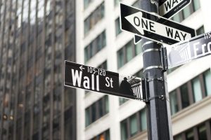 Cổ phiếu tokenization lao dốc vì SEC trì hoãn, đặt ‘rào cản’ cho tham vọng của crypto tại Phố Wall