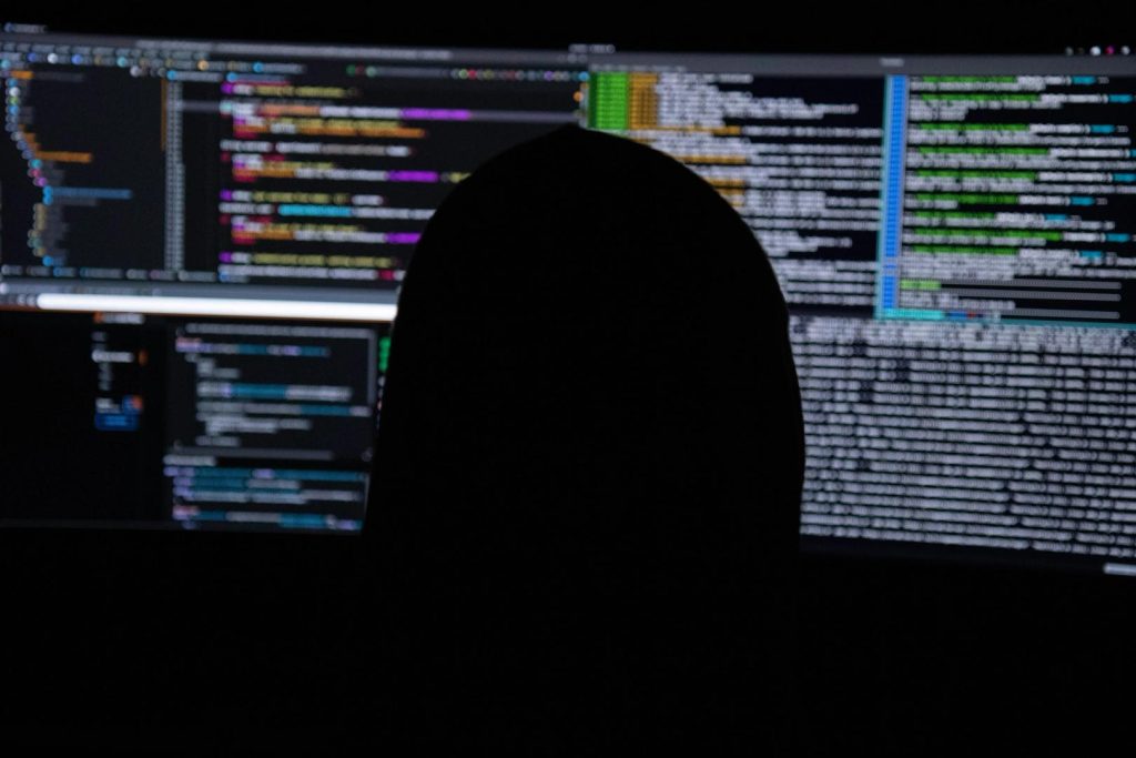 hacker-rut-tien-vi-crypto