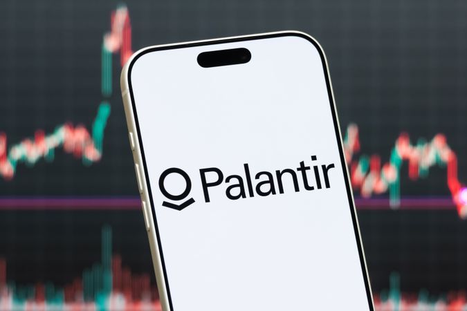 palantir-ai-chau-au